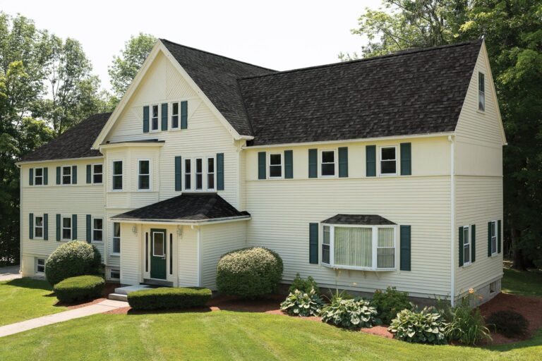 house with white siding and IKO Cambridge Charcoal Grey shingles