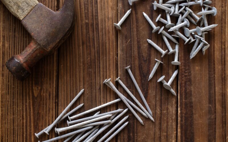 Guide des types de clous à toiture