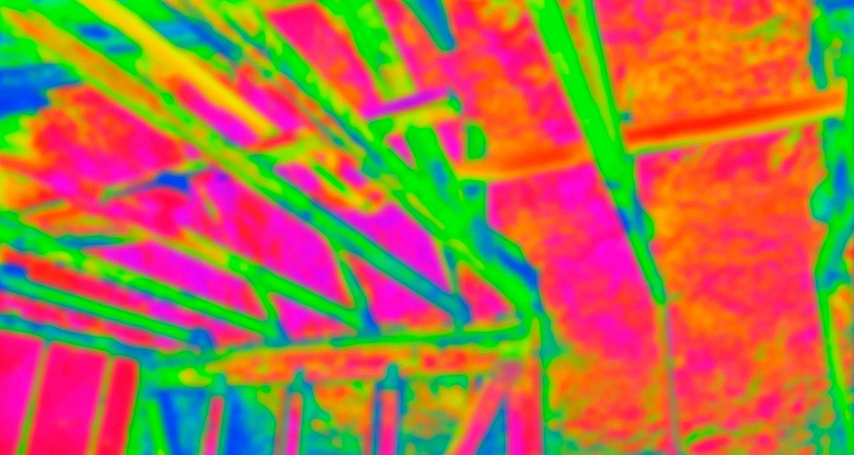 thermal image of metal wall framing