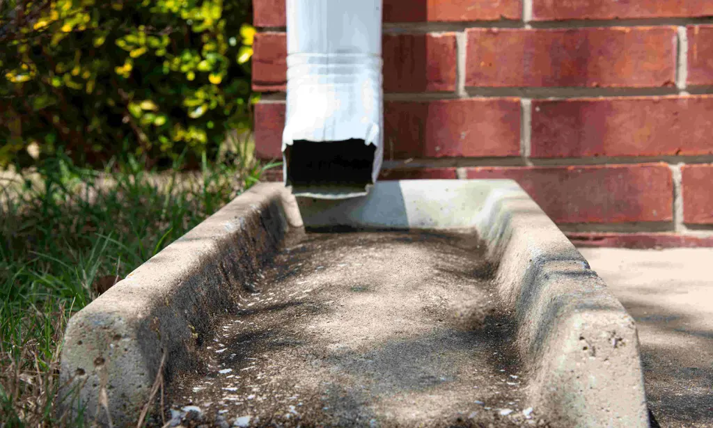 gutter downspout diverter