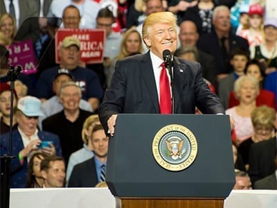 Donald Trump prononce un discours