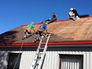 variedad de equipos de prevención de caídas de techos