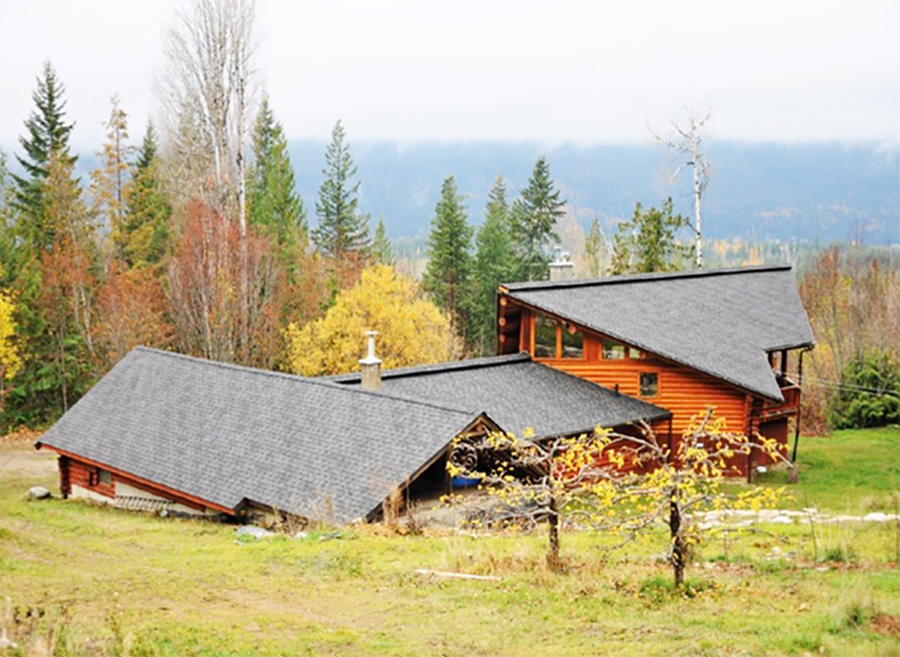 Roof Shingle colors to match weathered wood or log houses include brown, green, black, grey
