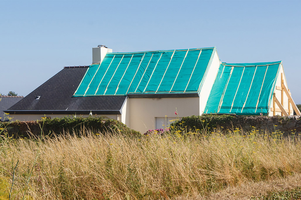 temporary roof tarp