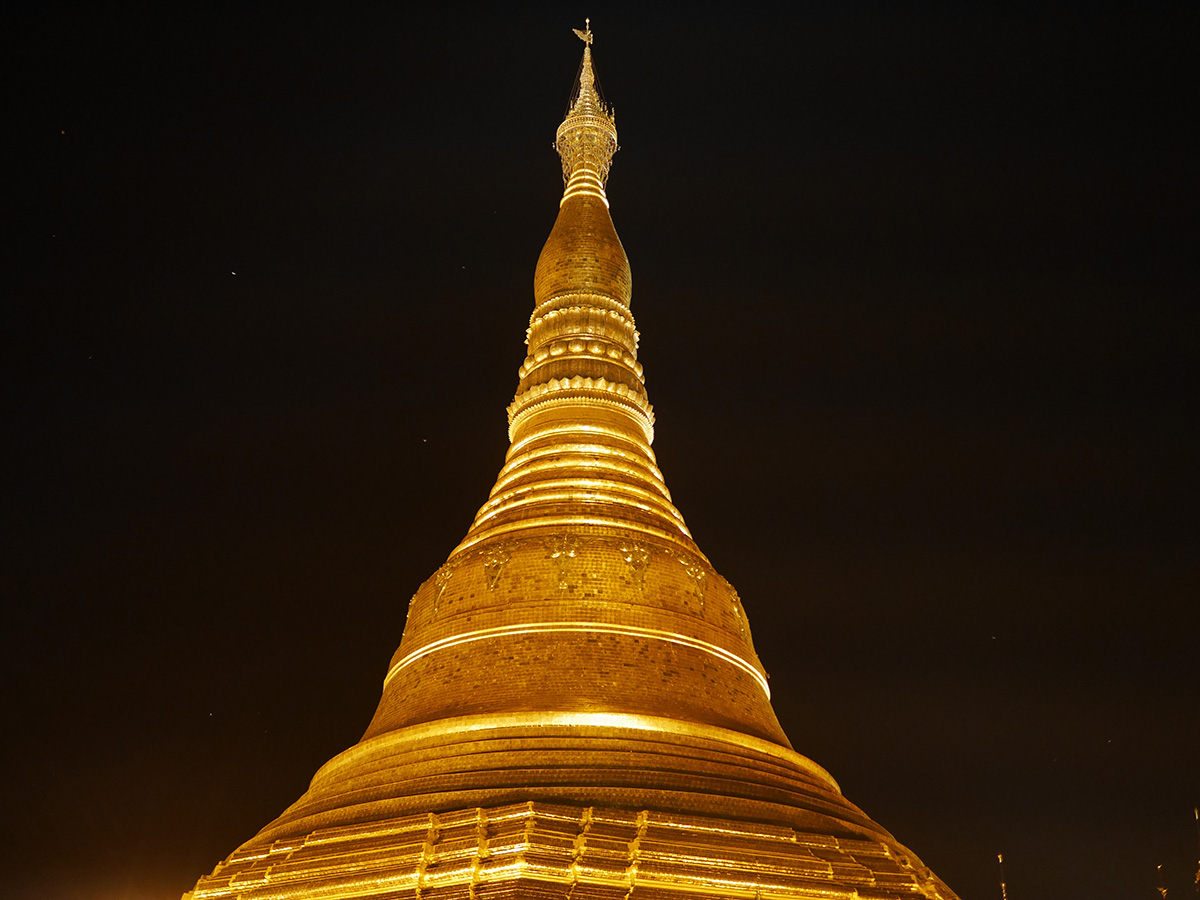 gold stupa of the Shwedagon Pagoda in Yangon, Myanmar
